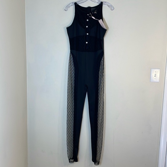 NWT. Blogger’s Favorite Katch Me Large Darla Black Spot Mesh Keyhole Jumpsuit. - Picture 8 of 16